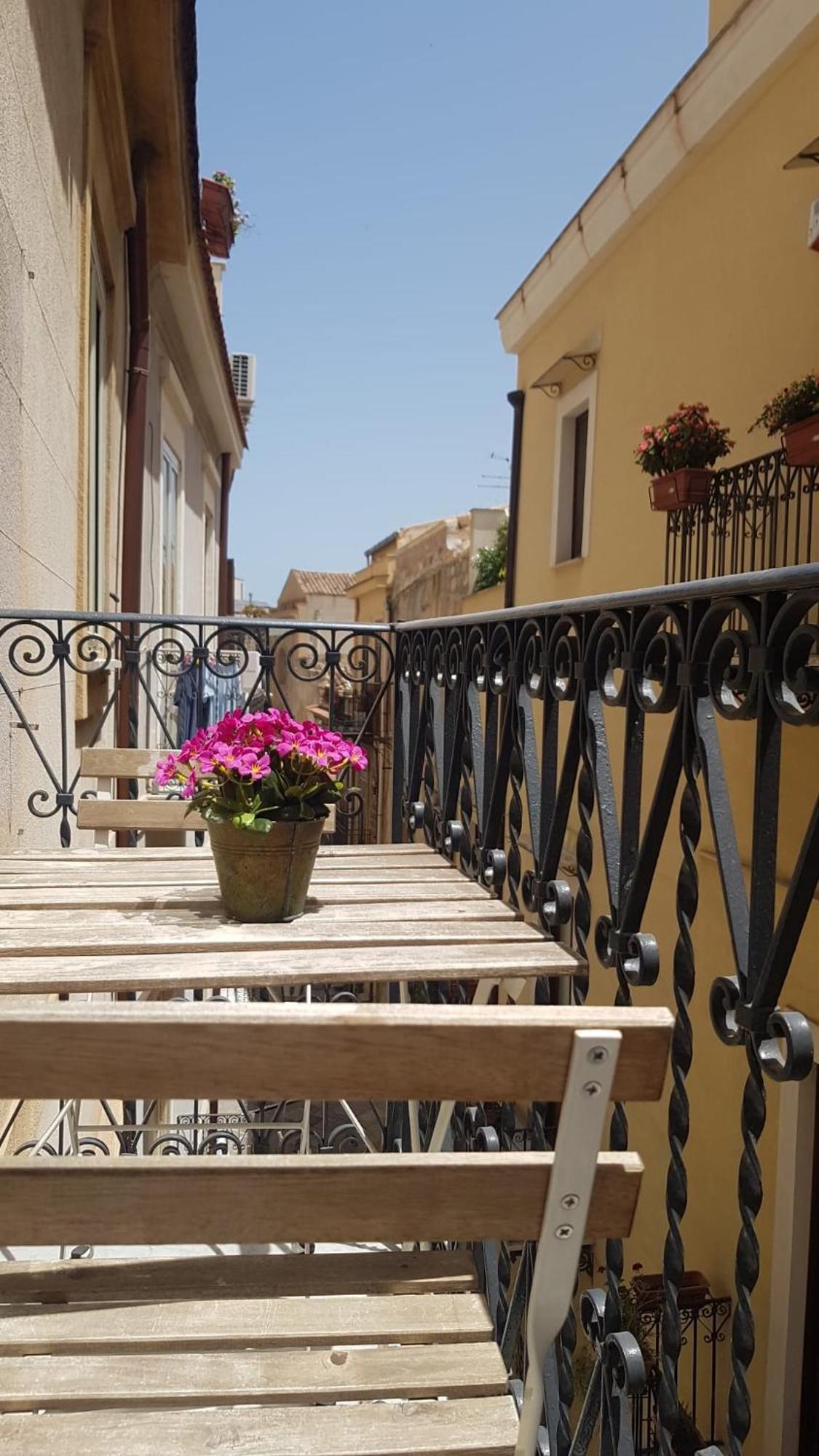 Luxury Apartament'S Celso Palermo Exterior foto